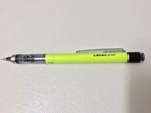 Portamine Tombow MONO graph giallo neon