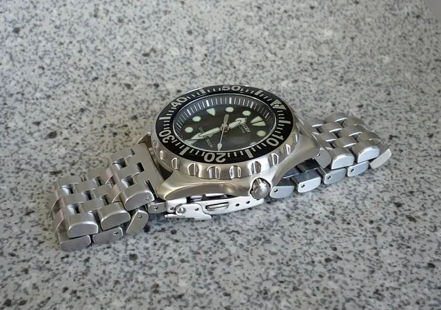 Citizen BN0000-04H – BN0000-04H från sidan med Watchadoo-länk från eftermarknaden.
