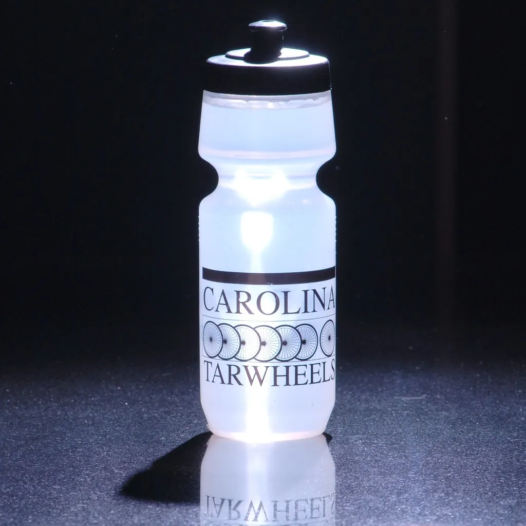 Wiederverwendbare Sport-Trinkflasche mit ausziehbarem Trinkverschluss