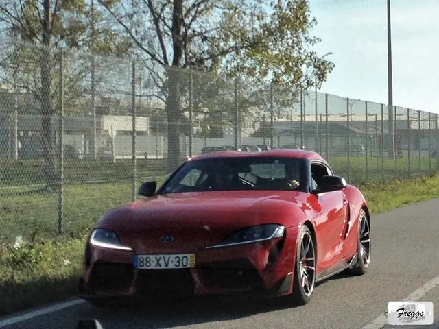 Ein Toyota GR Supra in Originalgröße. Das Foto zeigt das Fahrzeugvorbild, nicht den Tamiya-Bausatz 24351.